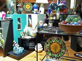 Fine American handmade crafts at Gallery 321